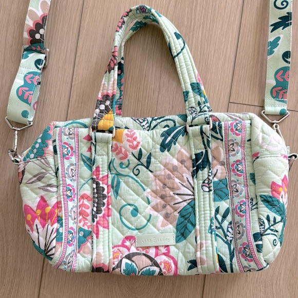 Vera Bradley Mint Green Colorful Crossbody Bag With Detachable Straps - Picture 2 of 9